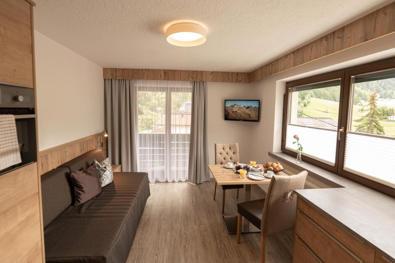 Senner Appartements Umhausen Buitenkant foto