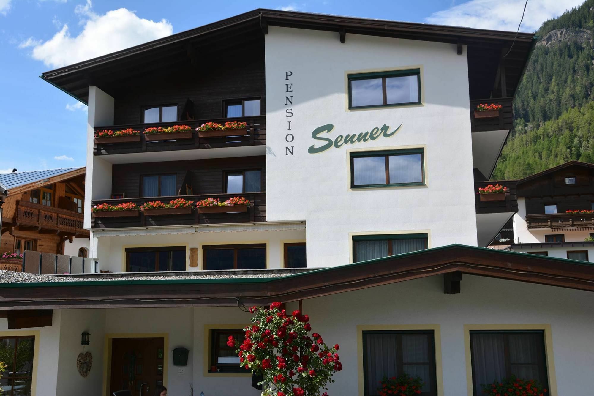 Senner Appartements Umhausen Buitenkant foto